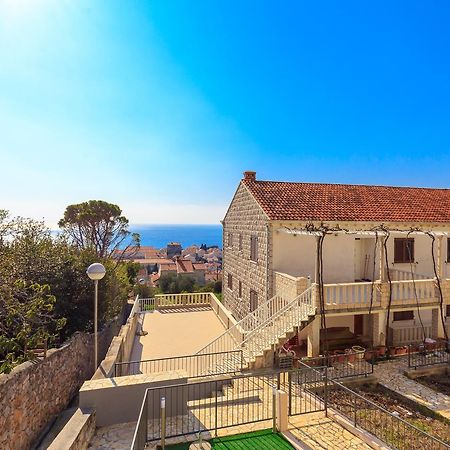 Two Bedroom Sunny Suite Дубровник Экстерьер фото