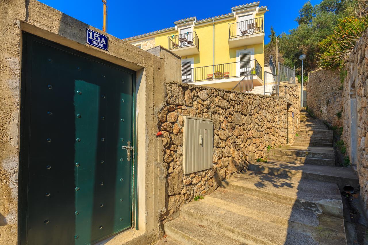 Two Bedroom Sunny Suite Дубровник Экстерьер фото