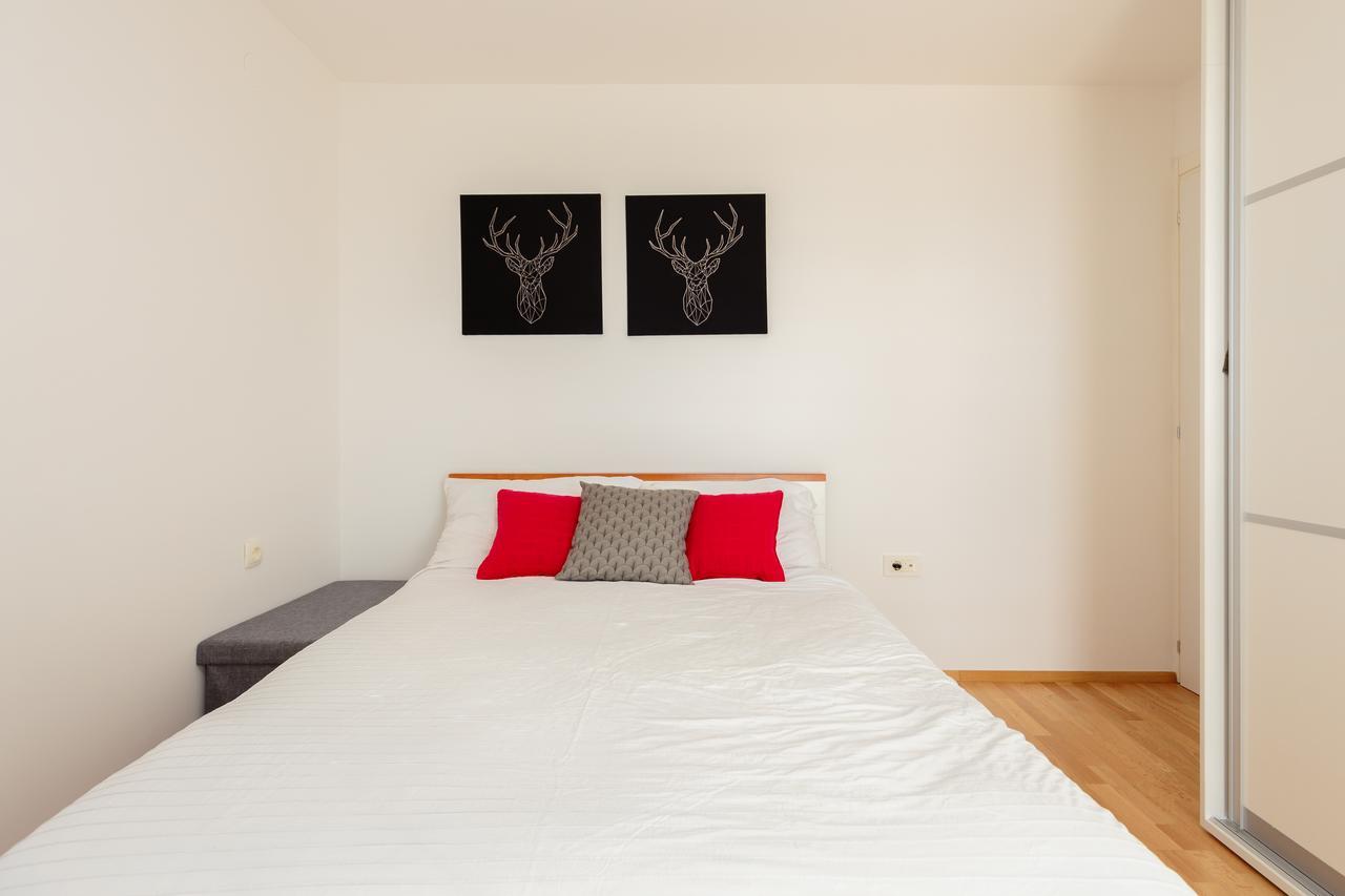 Two Bedroom Sunny Suite Дубровник Экстерьер фото