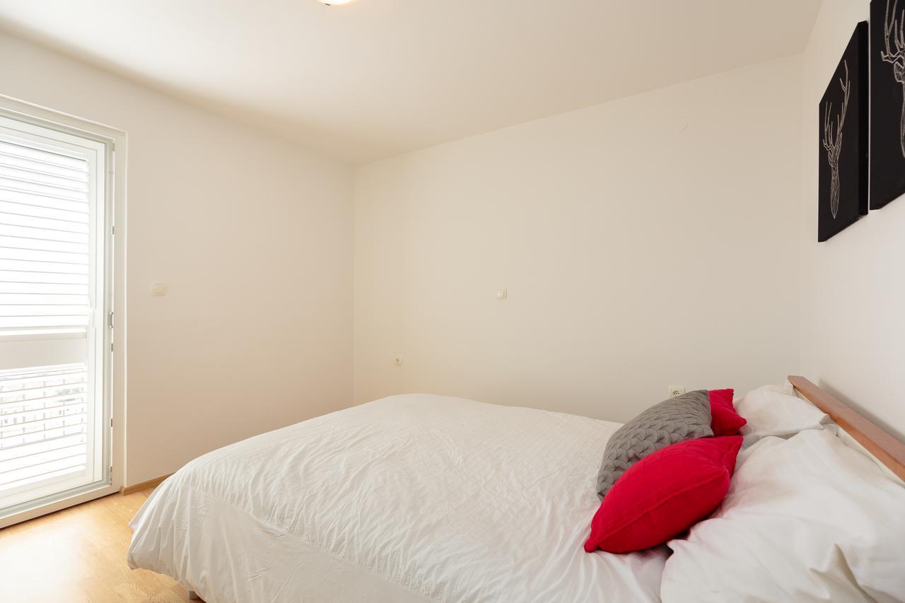 Two Bedroom Sunny Suite Дубровник Экстерьер фото