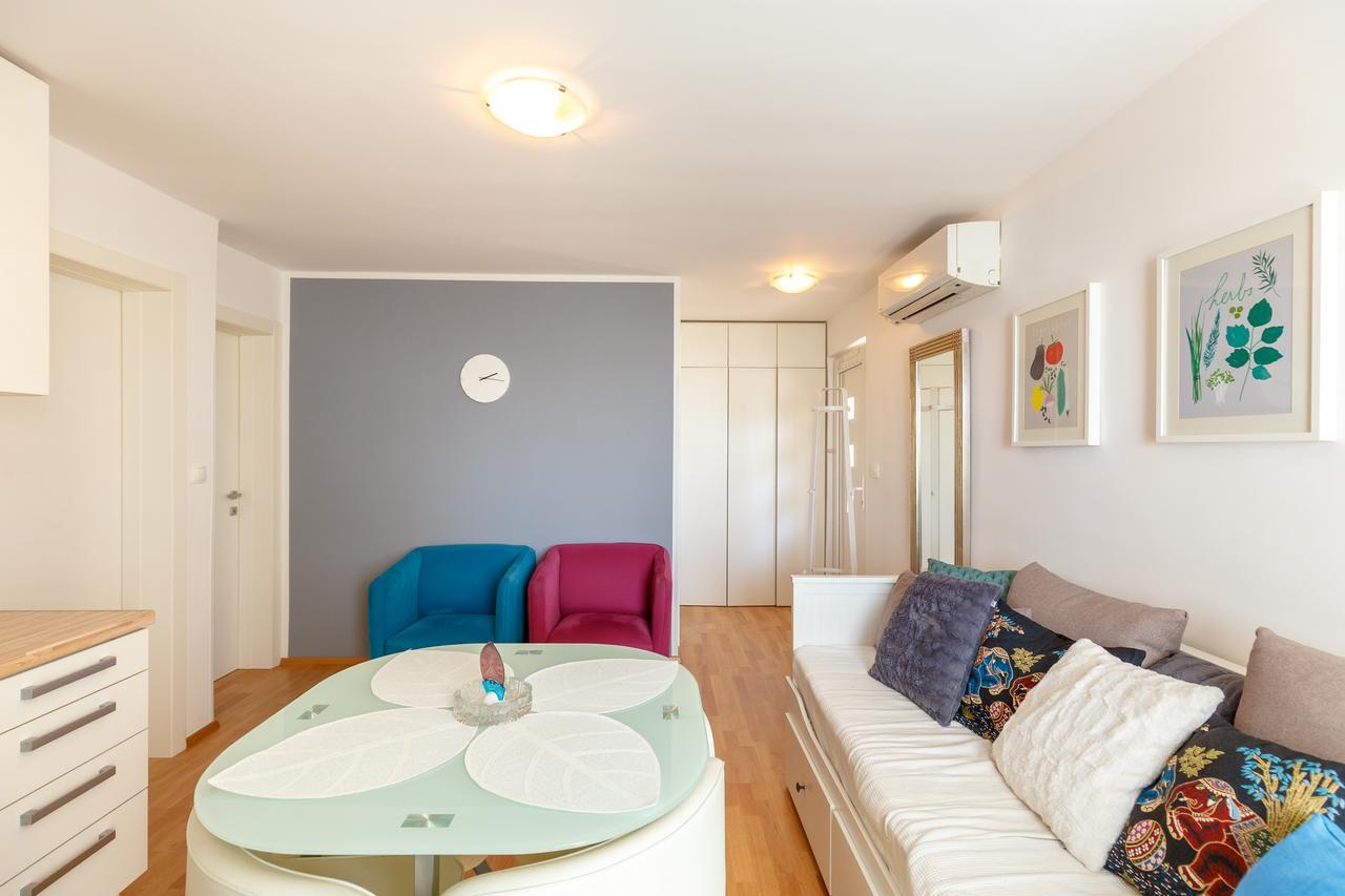 Two Bedroom Sunny Suite Дубровник Экстерьер фото